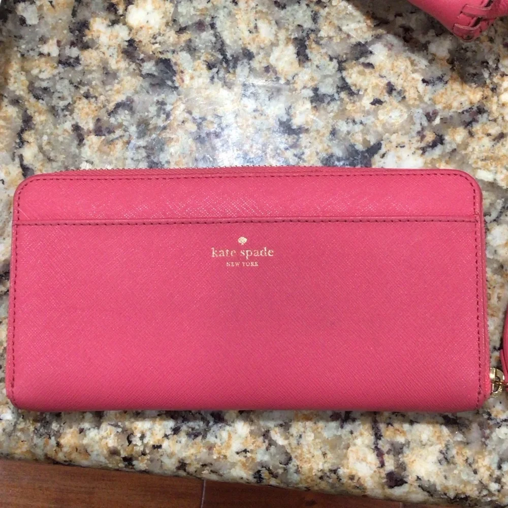 Kate Spade New York Ashby Place Satchel Crossbody & Adding wallet - Picture 15 of 16